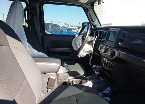 2021 Jeep Wrangler Unlimited Sport Altitude 4X4 z USA, uszkodzony, nr VIN 1C4HJXDG6MW508301